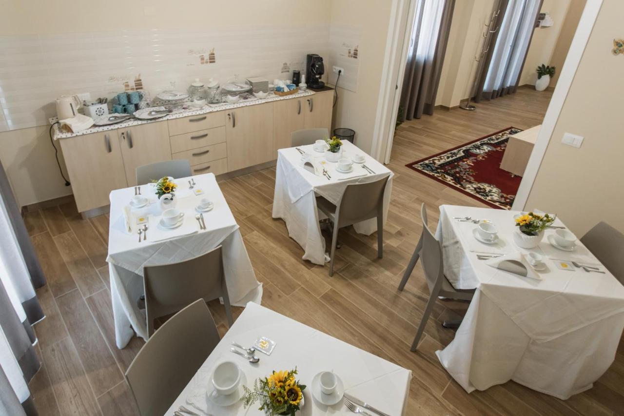 Oasi Perla Del Mare Rooms アーチ・カステッロ エクステリア 写真