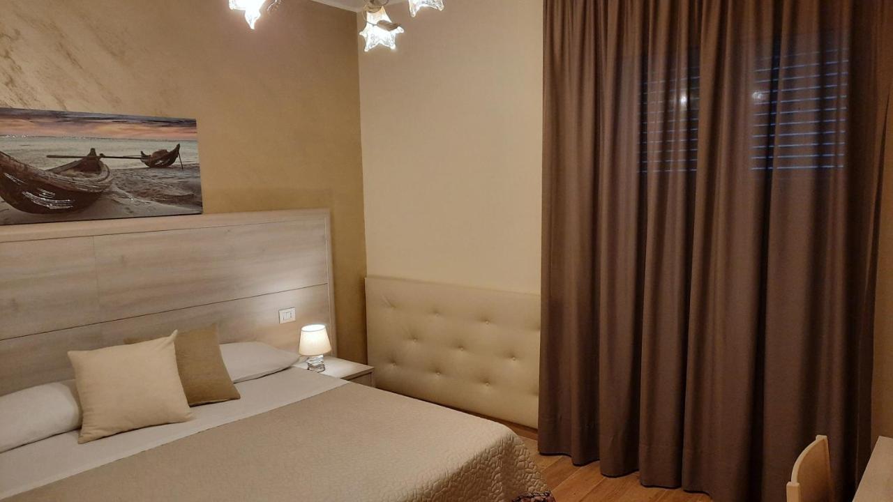 Oasi Perla Del Mare Rooms アーチ・カステッロ エクステリア 写真